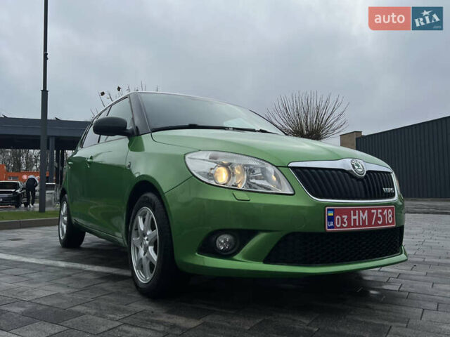 Зеленый Шкода Фабия, объемом двигателя 1.4 л и пробегом 144 тыс. км за 9200 $, фото 22 на Automoto.ua