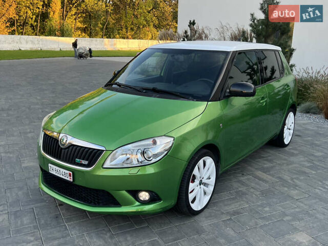 Зелений Шкода Фабія, об'ємом двигуна 1.4 л та пробігом 144 тис. км за 9650 $, фото 182 на Automoto.ua