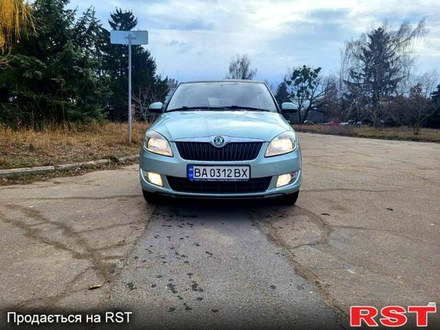 Зелений Шкода Фабія, об'ємом двигуна 1.4 л та пробігом 151 тис. км за 5555 $, фото 3 на Automoto.ua