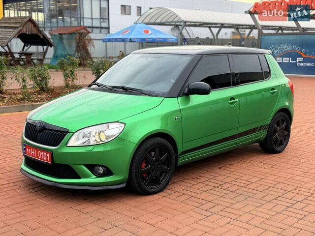 Зелений Шкода Фабія, об'ємом двигуна 1.4 л та пробігом 194 тис. км за 9800 $, фото 19 на Automoto.ua
