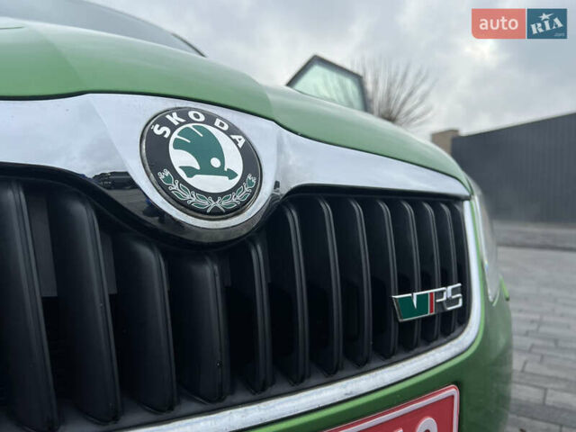 Зеленый Шкода Фабия, объемом двигателя 1.4 л и пробегом 144 тыс. км за 9200 $, фото 115 на Automoto.ua