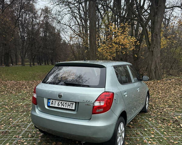 Зелений Шкода Фабія, об'ємом двигуна 1.4 л та пробігом 186 тис. км за 5500 $, фото 32 на Automoto.ua