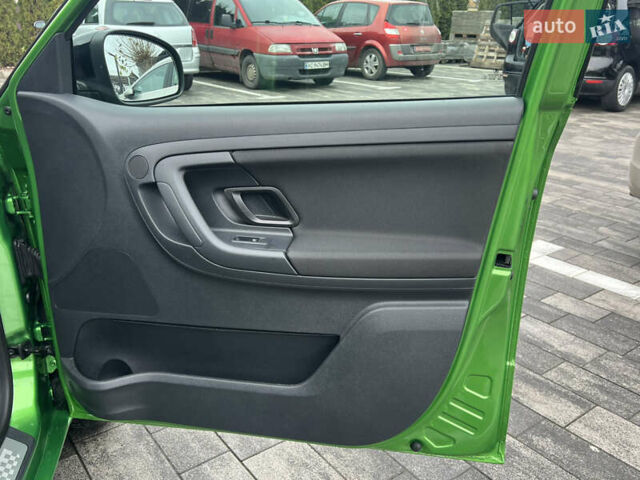 Зеленый Шкода Фабия, объемом двигателя 1.4 л и пробегом 144 тыс. км за 9200 $, фото 72 на Automoto.ua