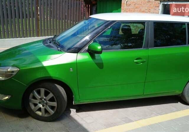 Шкода Фабия 2012 в Львове на Automoto.ua Зеленый Шкода Фабия, объемом двигателя 1.2 л и пробегом 209 тыс. км за 4757 $, фото 1 на Automoto.ua