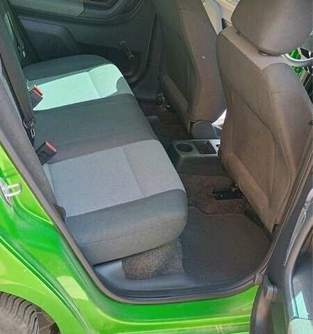 Шкода Фабия 2012 в Львове на Automoto.ua Зеленый Шкода Фабия, объемом двигателя 1.2 л и пробегом 209 тыс. км за 4757 $, фото 2 на Automoto.ua
