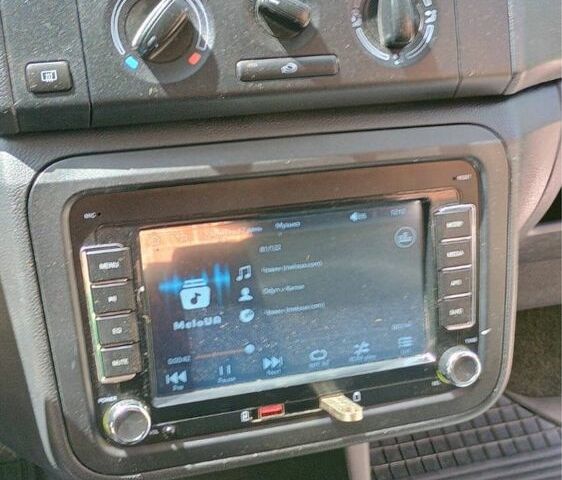 Шкода Фабия 2012 в Львове на Automoto.ua Зеленый Шкода Фабия, объемом двигателя 1.2 л и пробегом 209 тыс. км за 4757 $, фото 7 на Automoto.ua