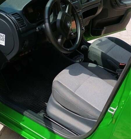 Шкода Фабия 2012 в Львове на Automoto.ua Зеленый Шкода Фабия, объемом двигателя 1.2 л и пробегом 209 тыс. км за 4757 $, фото 4 на Automoto.ua