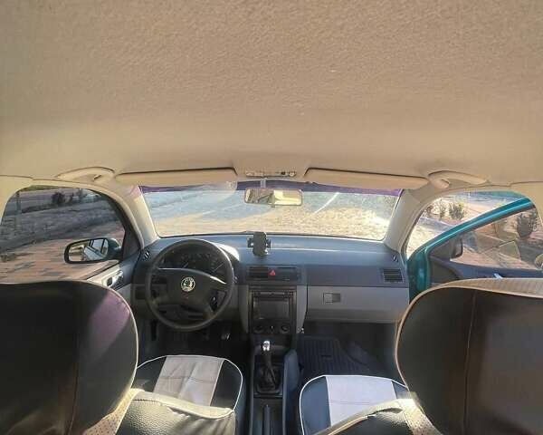 Зеленый Шкода Фабия, объемом двигателя 1.9 л и пробегом 229 тыс. км за 2999 $, фото 21 на Automoto.ua
