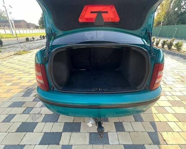 Зеленый Шкода Фабия, объемом двигателя 1.9 л и пробегом 229 тыс. км за 2999 $, фото 23 на Automoto.ua