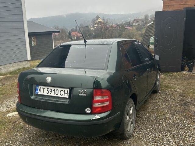 Зелений Шкода Фабія, об'ємом двигуна 1.4 л та пробігом 212 тис. км за 2600 $, фото 4 на Automoto.ua