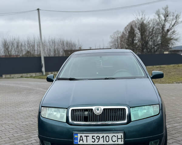 Зеленый Шкода Фабия, объемом двигателя 1.39 л и пробегом 217 тыс. км за 2999 $, фото 9 на Automoto.ua