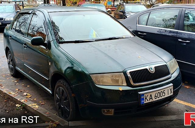 Зеленый Шкода Фабия, объемом двигателя 1.4 л и пробегом 319 тыс. км за 2800 $, фото 1 на Automoto.ua