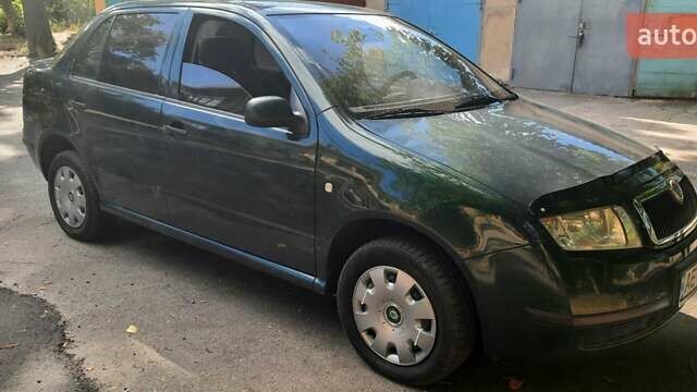 Шкода Фабия 2003 в Желтых Водах на Automoto.ua Зеленый Шкода Фабия, объемом двигателя 1.4 л и пробегом 233 тыс. км за 3350 $, фото 4 на Automoto.ua