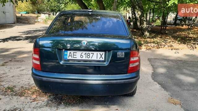 Шкода Фабия 2003 в Желтых Водах на Automoto.ua Зеленый Шкода Фабия, объемом двигателя 1.4 л и пробегом 233 тыс. км за 3350 $, фото 5 на Automoto.ua