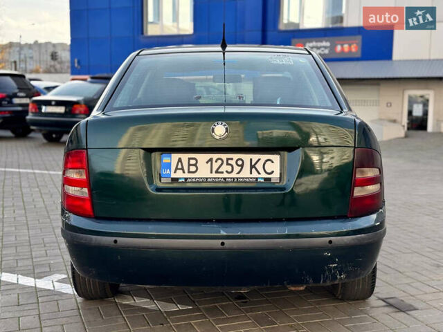 Зеленый Шкода Фабия, объемом двигателя 1.39 л и пробегом 286 тыс. км за 2600 $, фото 3 на Automoto.ua