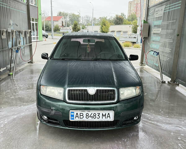 Зелений Шкода Фабія, об'ємом двигуна 1.2 л та пробігом 274 тис. км за 2700 $, фото 1 на Automoto.ua