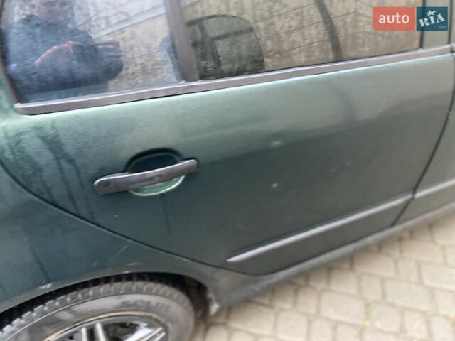 Зелений Шкода Фабія, об'ємом двигуна 1.4 л та пробігом 196 тис. км за 2299 $, фото 46 на Automoto.ua