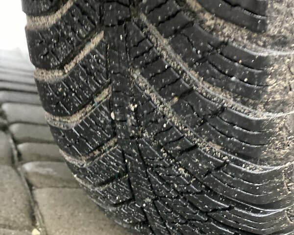 Зелений Шкода Фабія, об'ємом двигуна 1.4 л та пробігом 196 тис. км за 2299 $, фото 43 на Automoto.ua