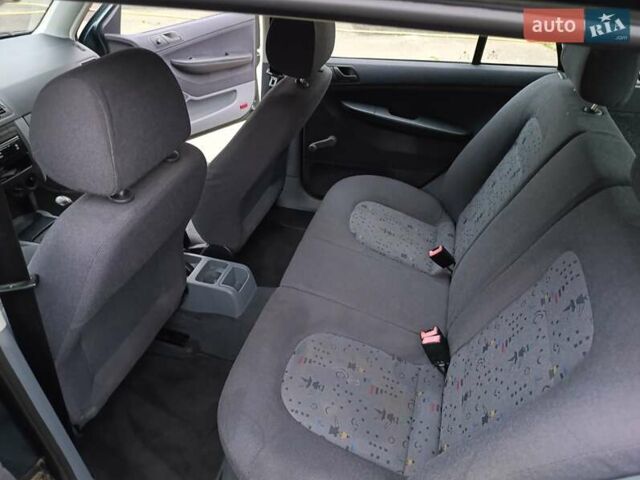 Зеленый Шкода Фабия, объемом двигателя 1.4 л и пробегом 173 тыс. км за 3200 $, фото 23 на Automoto.ua
