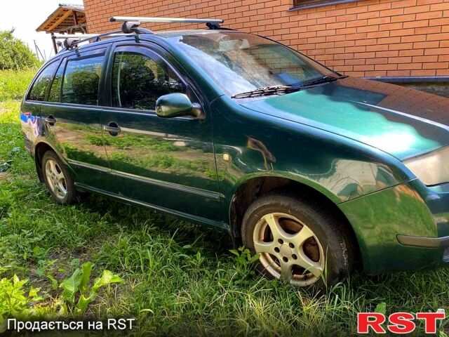 Зелений Шкода Фабія, об'ємом двигуна 1.4 л та пробігом 427 тис. км за 3100 $, фото 2 на Automoto.ua