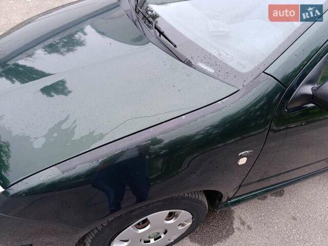 Зеленый Шкода Фабия, объемом двигателя 1.4 л и пробегом 173 тыс. км за 3200 $, фото 13 на Automoto.ua