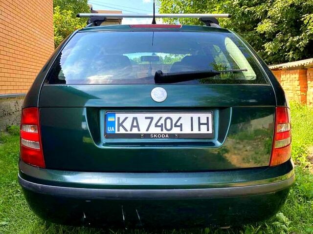 Зелений Шкода Фабія, об'ємом двигуна 1.4 л та пробігом 427 тис. км за 3100 $, фото 6 на Automoto.ua