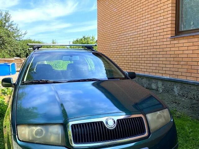 Зелений Шкода Фабія, об'ємом двигуна 1.4 л та пробігом 427 тис. км за 3100 $, фото 3 на Automoto.ua