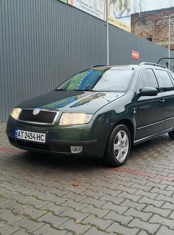 Зелений Шкода Фабія, об'ємом двигуна 1.39 л та пробігом 240 тис. км за 3399 $, фото 2 на Automoto.ua