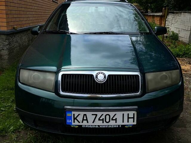 Зелений Шкода Фабія, об'ємом двигуна 1.4 л та пробігом 427 тис. км за 3100 $, фото 1 на Automoto.ua