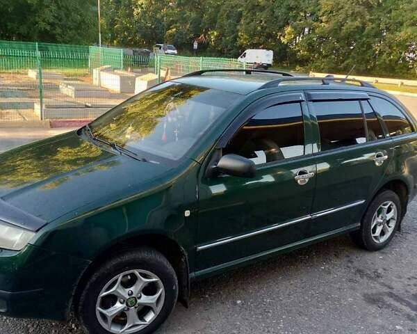 Зелений Шкода Фабія, об'ємом двигуна 1.4 л та пробігом 290 тис. км за 2900 $, фото 6 на Automoto.ua