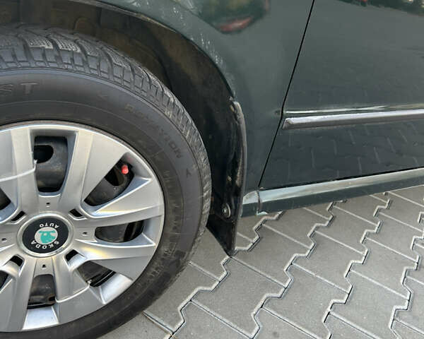 Зеленый Шкода Фабия, объемом двигателя 1.4 л и пробегом 338 тыс. км за 2600 $, фото 26 на Automoto.ua