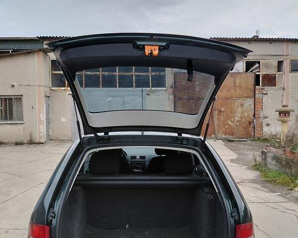 Зеленый Шкода Фабия, объемом двигателя 1.4 л и пробегом 289 тыс. км за 2800 $, фото 13 на Automoto.ua