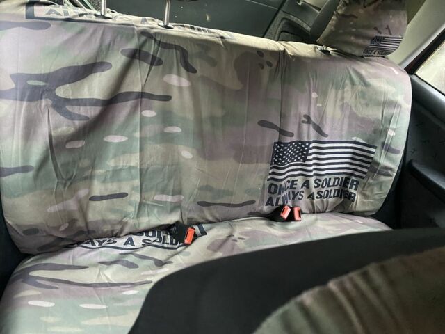 Зеленый Шкода Фабия, объемом двигателя 1.4 л и пробегом 304 тыс. км за 2400 $, фото 5 на Automoto.ua