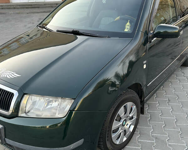 Зеленый Шкода Фабия, объемом двигателя 1.4 л и пробегом 338 тыс. км за 2600 $, фото 5 на Automoto.ua