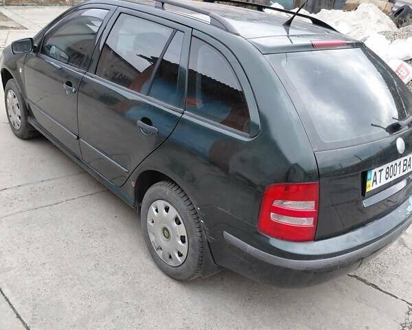 Зеленый Шкода Фабия, объемом двигателя 1.4 л и пробегом 289 тыс. км за 2800 $, фото 22 на Automoto.ua