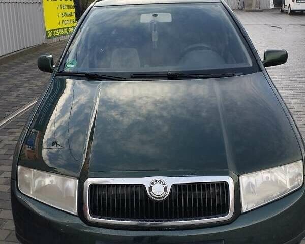 Зелений Шкода Фабія, об'ємом двигуна 1.4 л та пробігом 228 тис. км за 3400 $, фото 1 на Automoto.ua