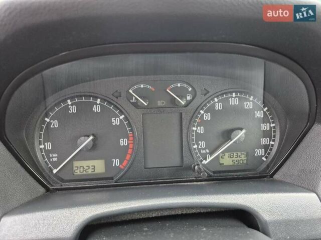 Зелений Шкода Фабія, об'ємом двигуна 1.39 л та пробігом 218 тис. км за 4300 $, фото 11 на Automoto.ua