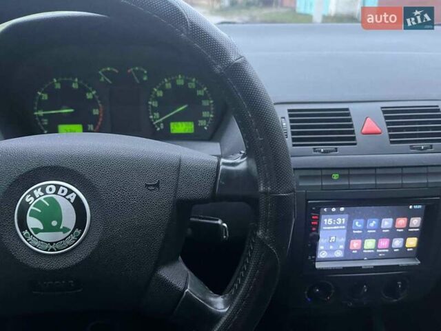 Зелений Шкода Фабія, об'ємом двигуна 1.4 л та пробігом 268 тис. км за 3400 $, фото 11 на Automoto.ua