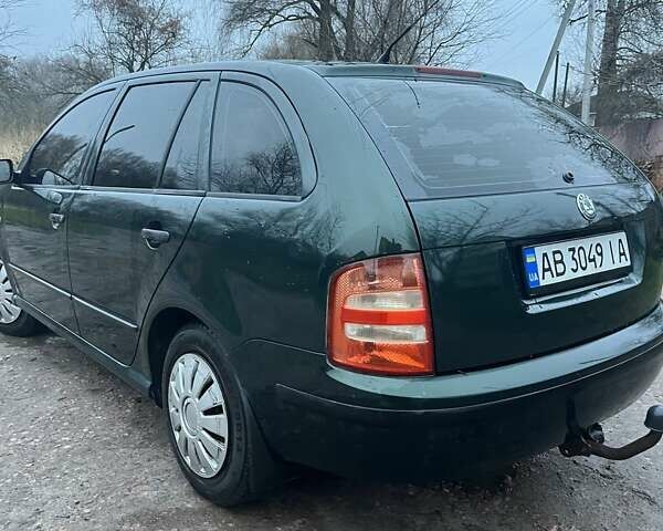 Зелений Шкода Фабія, об'ємом двигуна 1.4 л та пробігом 268 тис. км за 3400 $, фото 2 на Automoto.ua