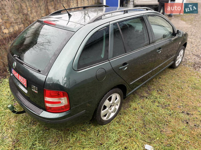 Зелений Шкода Фабія, об'ємом двигуна 1.39 л та пробігом 265 тис. км за 4700 $, фото 4 на Automoto.ua