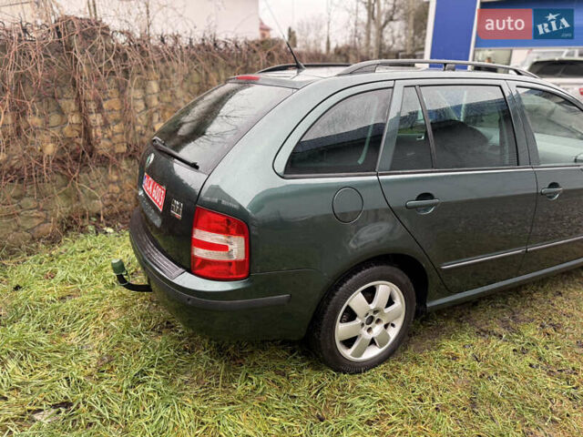 Зелений Шкода Фабія, об'ємом двигуна 1.39 л та пробігом 265 тис. км за 4700 $, фото 5 на Automoto.ua