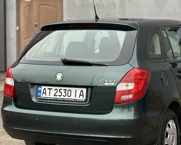Зеленый Шкода Фабия, объемом двигателя 1.39 л и пробегом 200 тыс. км за 4299 $, фото 26 на Automoto.ua