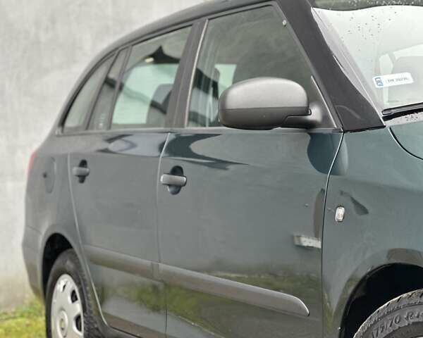 Зеленый Шкода Фабия, объемом двигателя 1.39 л и пробегом 200 тыс. км за 4299 $, фото 18 на Automoto.ua