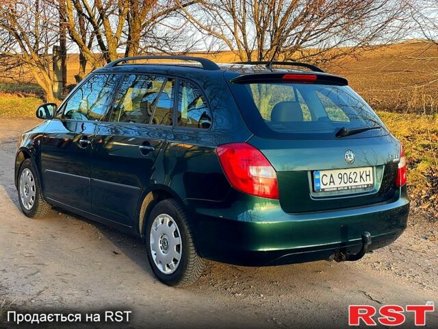 Зелений Шкода Фабія, об'ємом двигуна 1.4 л та пробігом 234 тис. км за 5999 $, фото 5 на Automoto.ua