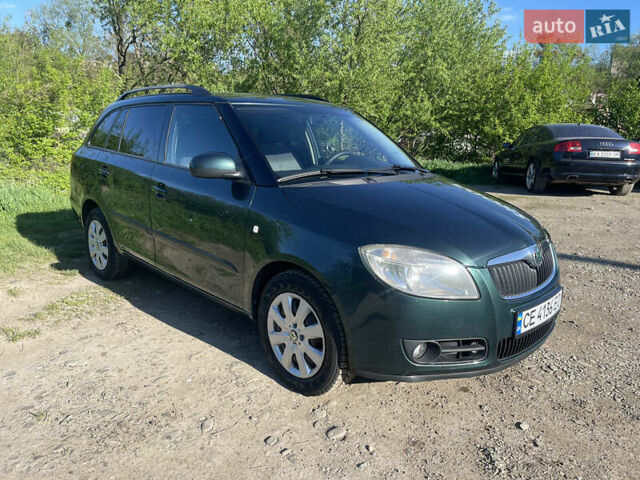 Зеленый Шкода Фабия, объемом двигателя 1.42 л и пробегом 284 тыс. км за 4600 $, фото 1 на Automoto.ua