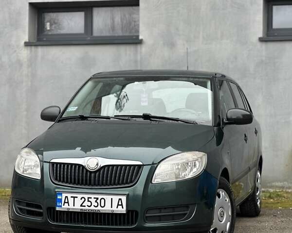 Зеленый Шкода Фабия, объемом двигателя 1.39 л и пробегом 200 тыс. км за 4299 $, фото 8 на Automoto.ua