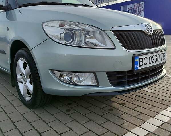 Зеленый Шкода Фабия, объемом двигателя 1.2 л и пробегом 193 тыс. км за 5500 $, фото 6 на Automoto.ua