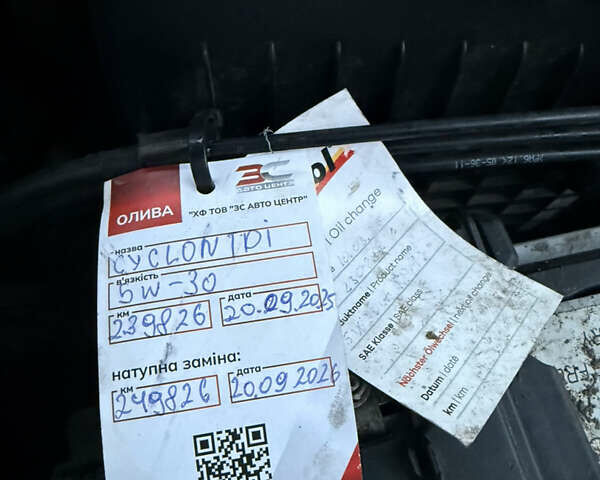 Зелений Шкода Фабія, об'ємом двигуна 1.6 л та пробігом 245 тис. км за 5300 $, фото 15 на Automoto.ua