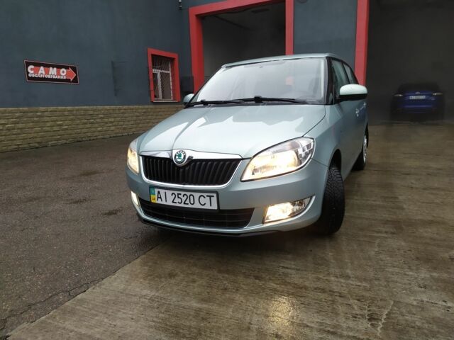 Зеленый Шкода Фабия, объемом двигателя 1.2 л и пробегом 230 тыс. км за 4500 $, фото 8 на Automoto.ua