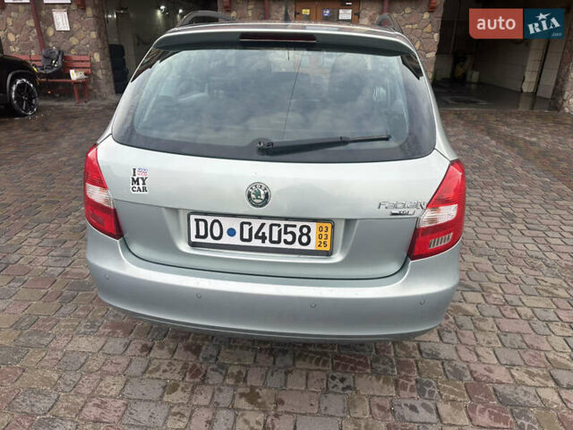 Зелений Шкода Фабія, об'ємом двигуна 1.2 л та пробігом 200 тис. км за 5222 $, фото 5 на Automoto.ua